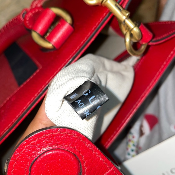 Gucci Red Leather Bag - Picture 11 of 17
